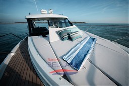 241105_MxHpics_Beneteau_A_1001.jpg-1900px