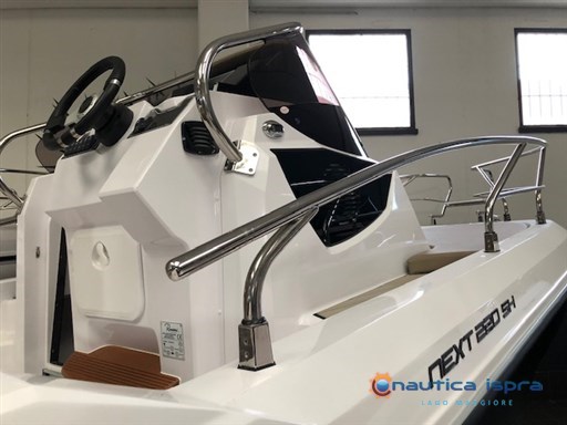 Ranieri NEXT 220 SH_NauticaIspra_LagoMaggiore2