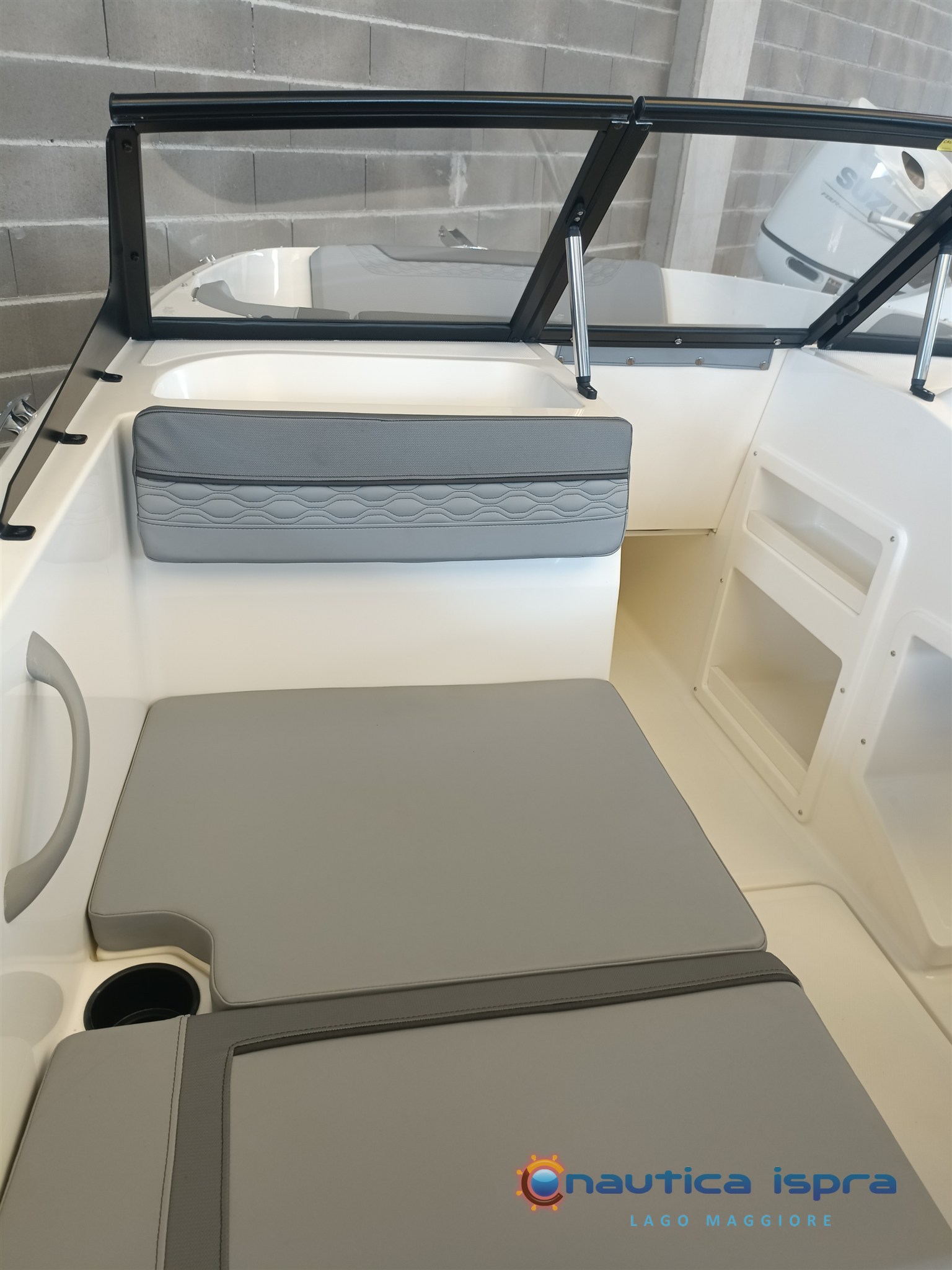 Bayliner_M19 (5)