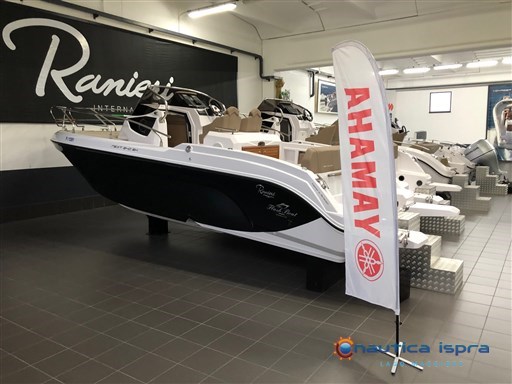 RanieriNEXT 240 SH_NauticaIspra_LagoMaggiore1