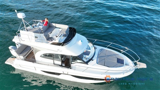 beneteau_antares_11_fly_suzuki_300_lagodigarda_barchebellandi_10