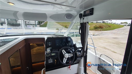 beneteau_antares_11_fly_suzuki_300_lagodigarda_barchebellandi_23