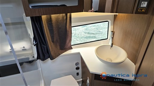 beneteau_anatares_11_honda350_barchebellandi_seminuovo_8