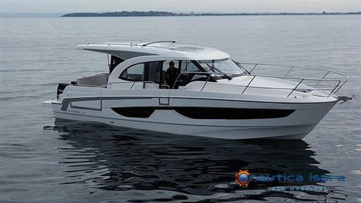 Beneteau_antares11_coupe_barchebellandi_14_NT
