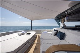 11_BMF6083 bow lounge