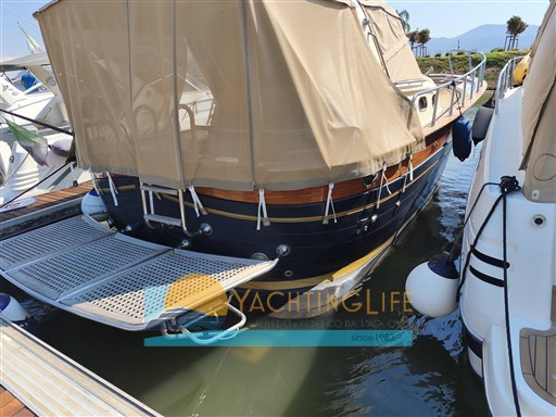 Fratelli Aprea Sorrento 32 Hard Top