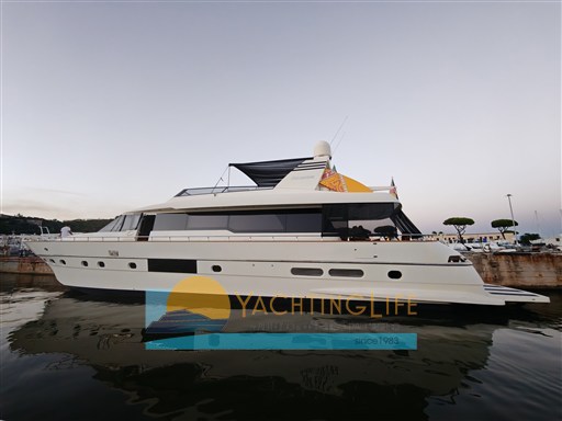 Canados 25