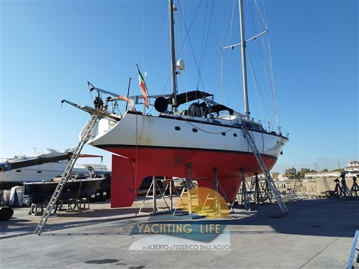 Benetti Ketch Motorsailer