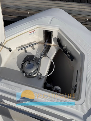 6e7ef0bf-aed3-40c8-878b-8ea39ea42f41