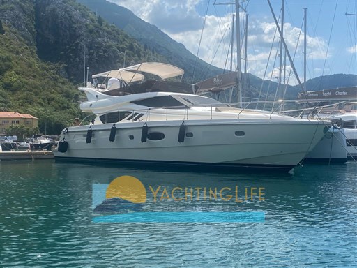 Ferretti Yachts Ferretti 550