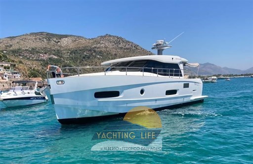 Azimut Magellano 43 Ht