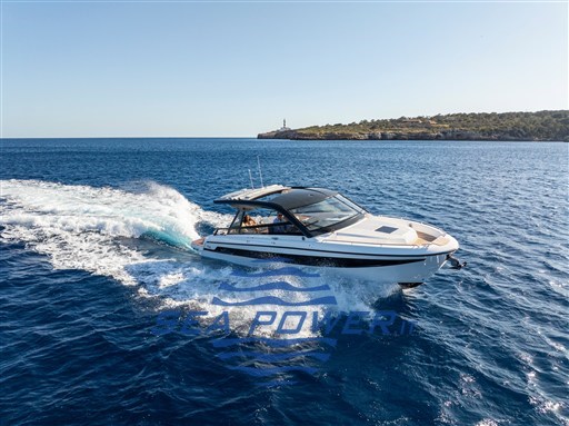 Bavaria Vida 33 Hard Top