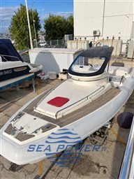 Rimozione mirata su gommone in cantiere