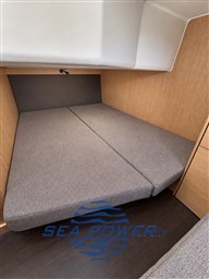 ef3f8633-d8a8-434a-a128-260f4f6e7db5