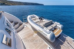 Sanlorenzo SL 82 - Tender lift