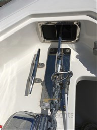 Boston Whaler 320 Outrage