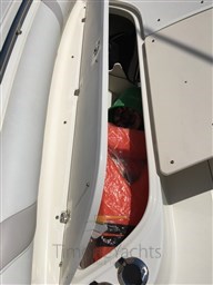 Boston Whaler 320 Outrage