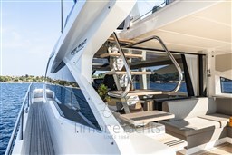 24 Sunseek 74_Rear cockpit.jpg