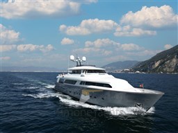 PHOTO-2023-11-15-19-21-19 2.jpg