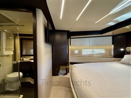 Azimut 66 Fly