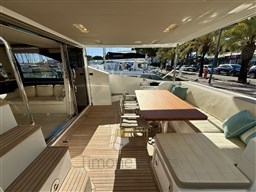 Azimut 66 Fly