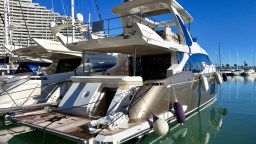 Azimut 66 Fly