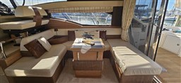 Azimut 47 Fly
