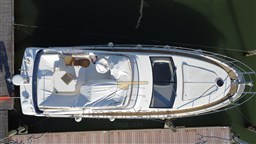 Azimut 47 Fly