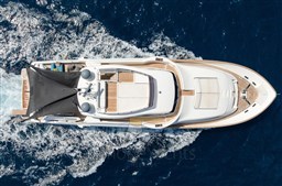Custom Line Navetta 26 (2012) Timone Yachts