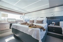 50 Sunseeker_Master Cab.jpg