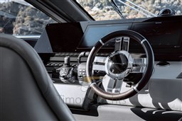 Azimut S8 Internal Wheelhouse