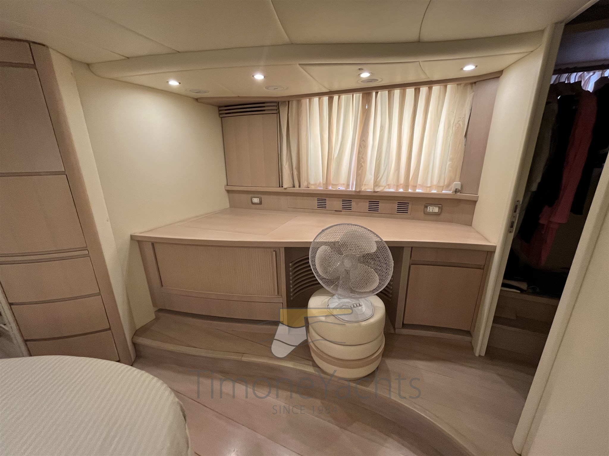 Azimut 62 fly