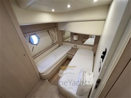Azimut 62 fly