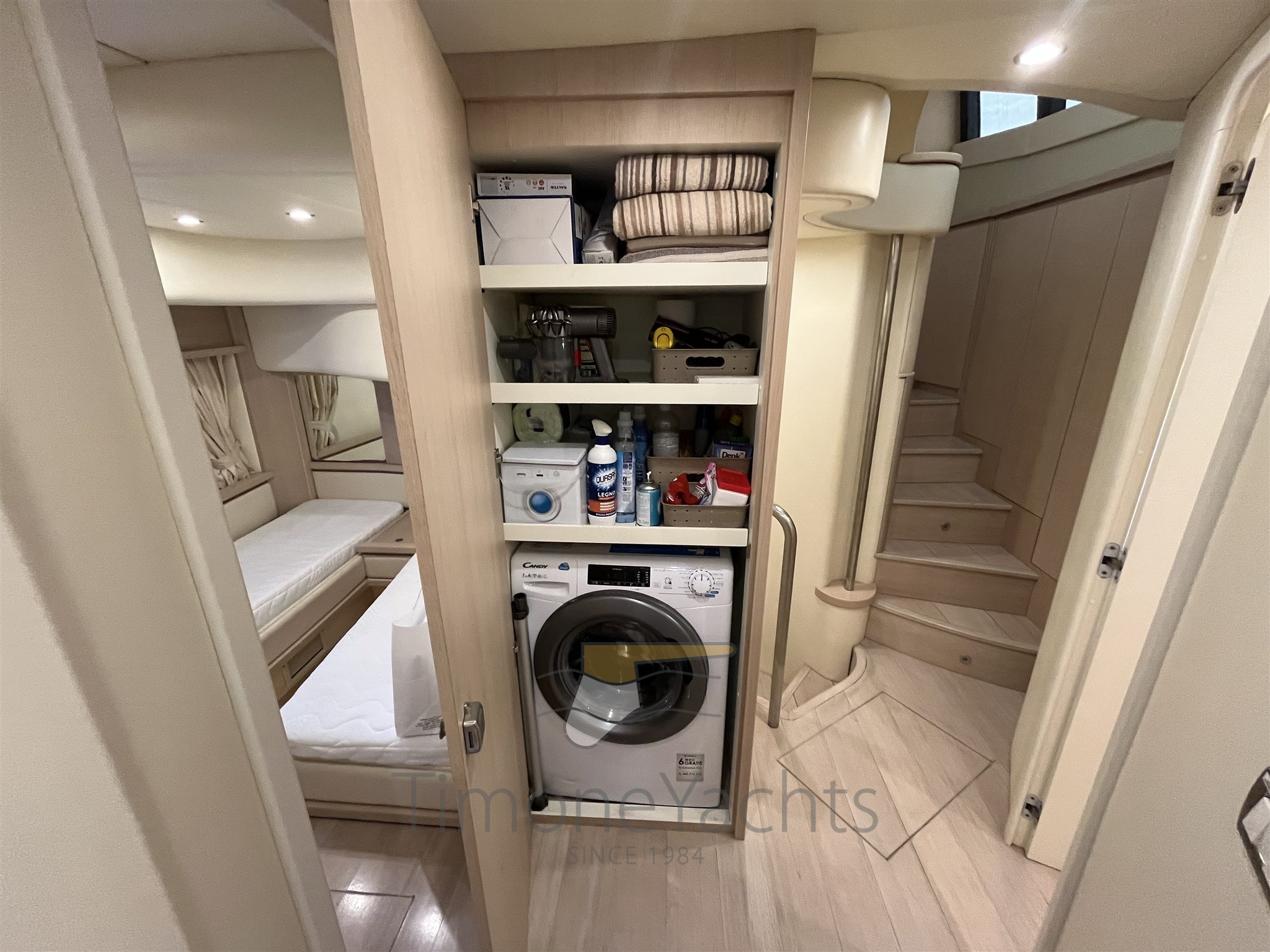 Azimut 62 fly