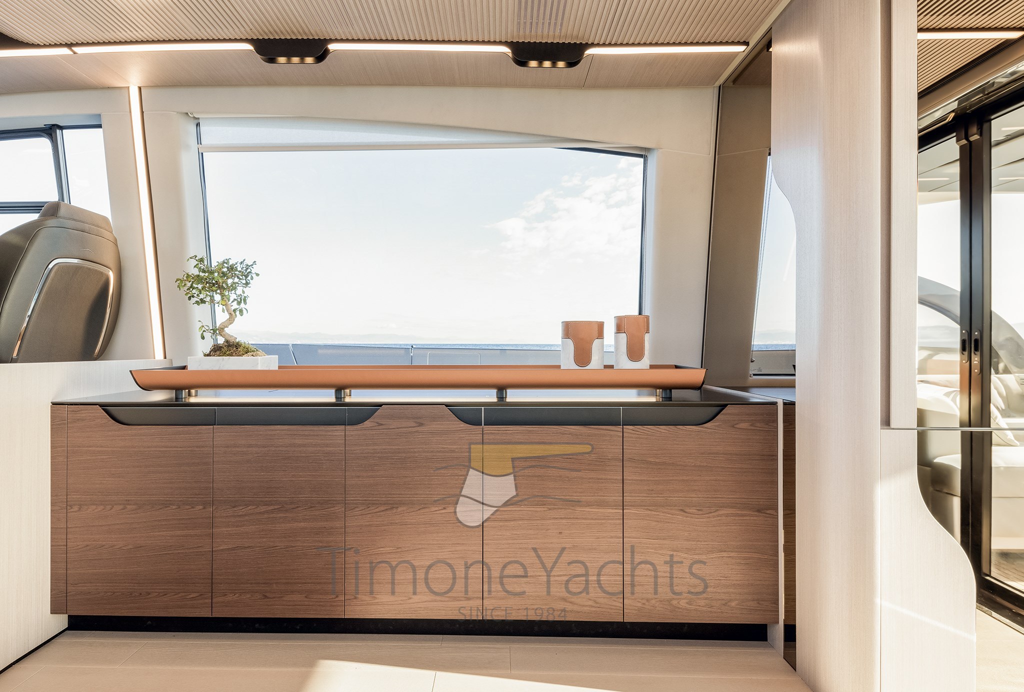 Azimut S7 Salone