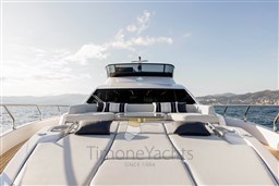 Azimut S7 Prendisole Prua