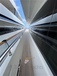 WhatsApp Image 2024-03-04 at 21.51.41.jpeg