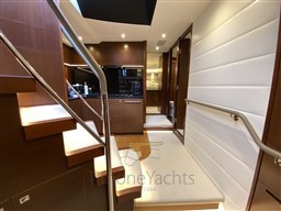 Princess Yachts S 72