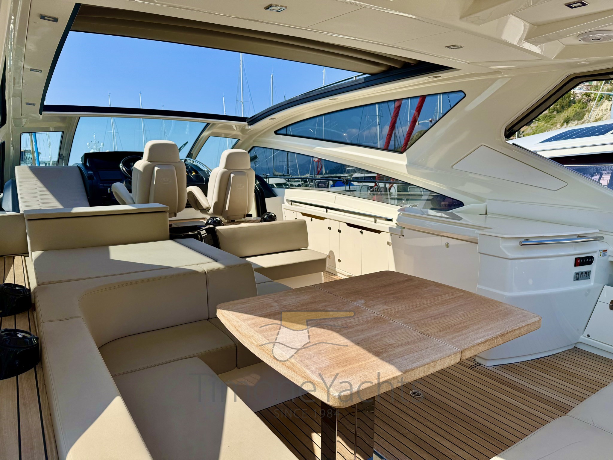 Cranchi 60 ST - Cockpit