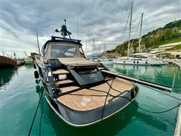 Cranchi 60 ST - External view