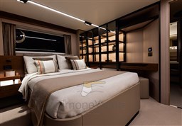 Azimut S7 Cabina Armatore