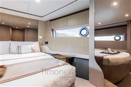 Azimut S7 Cabina VIP