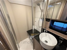 AZIMUT ATLANTIS 45 - INTERNI BAGNO DI SERVIZIO