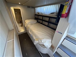 Azimut Magellano 66