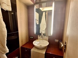 PHOTO-2025-07-30-14-31-39 18.jpg