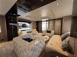 Azimut Grande 27 M - Salon