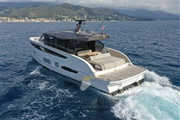 Azimut Seadeck 6 (2025) - Timone Yachts