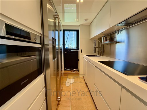 Cranchi Settantotto 78 (2022) Timone Yachts