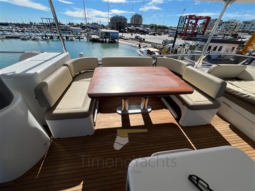 Azimut Magellano 66 Timone Yachts