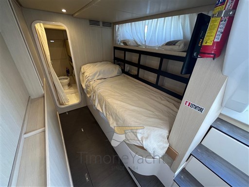 Azimut Magellano 66 Timone Yachts